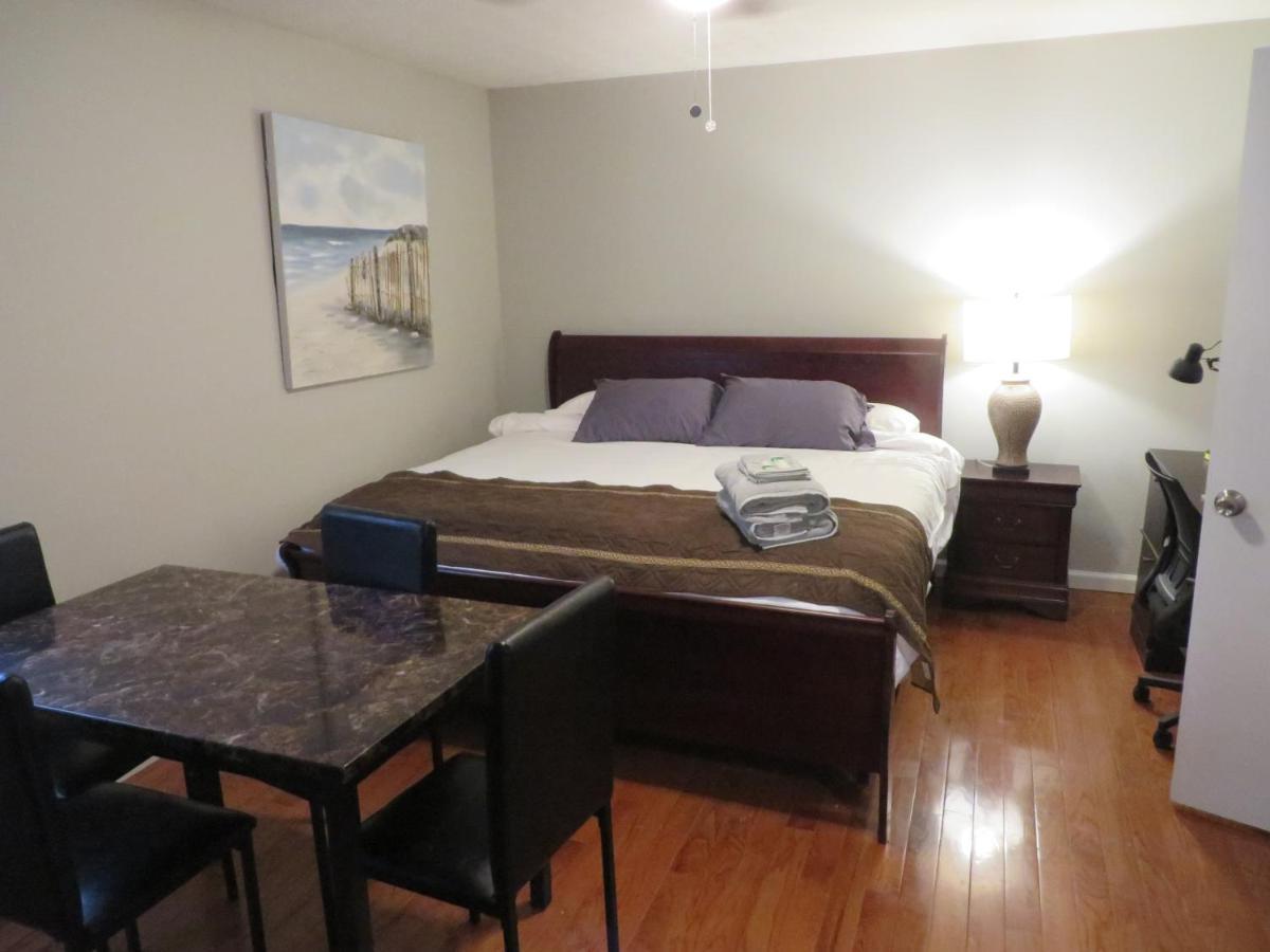5 Star Atlanta Harsfield Guesthouse College Park Eksteriør billede